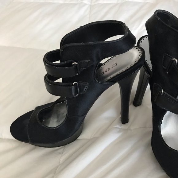 Bebe Black Ladies Heels - Picture 2 of 4